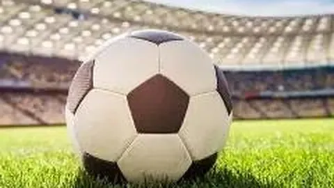 蒋虎导演离婚生活揭秘：春妮离别后，两位人生轨迹大不同，谁更绚烂？